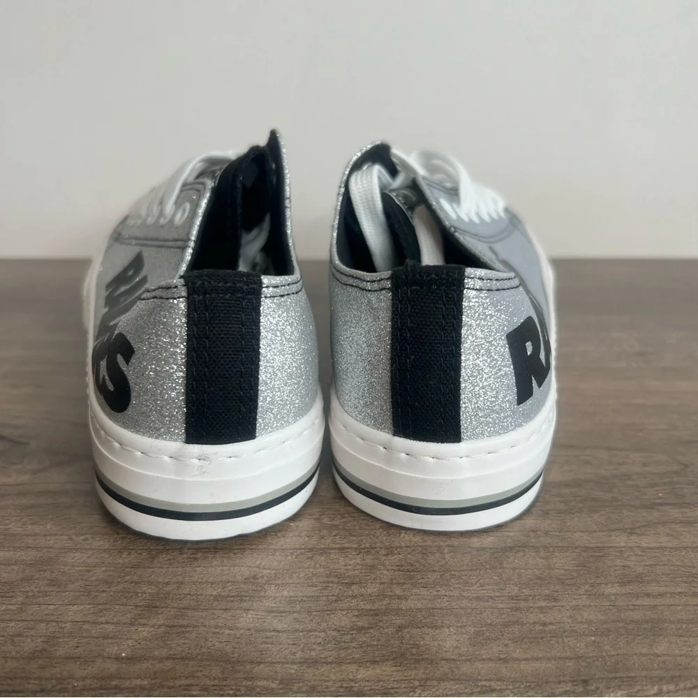 FOCO NEW Women's Las Vegas Raiders Glitter Low Top Shoe Size 9 #B1631